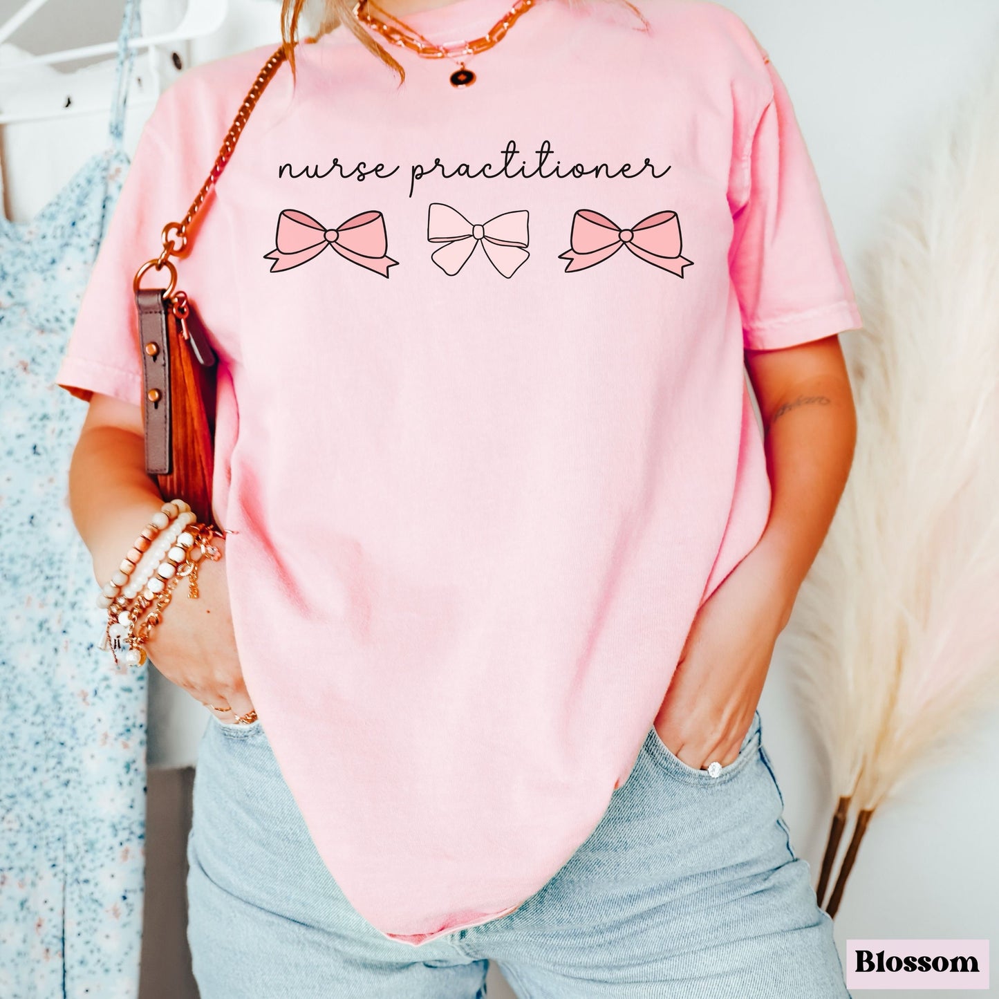 Nurse Practitioner Pink Bows Nurse T-Shirt